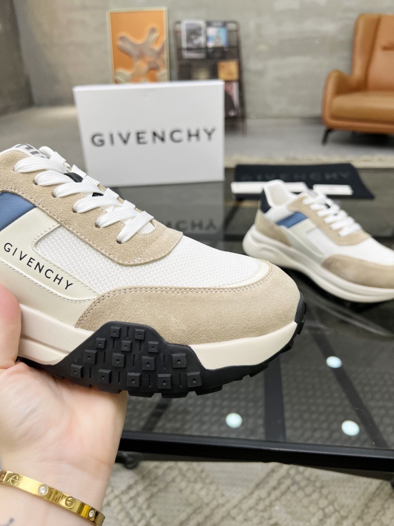 Givenchy Sneakers